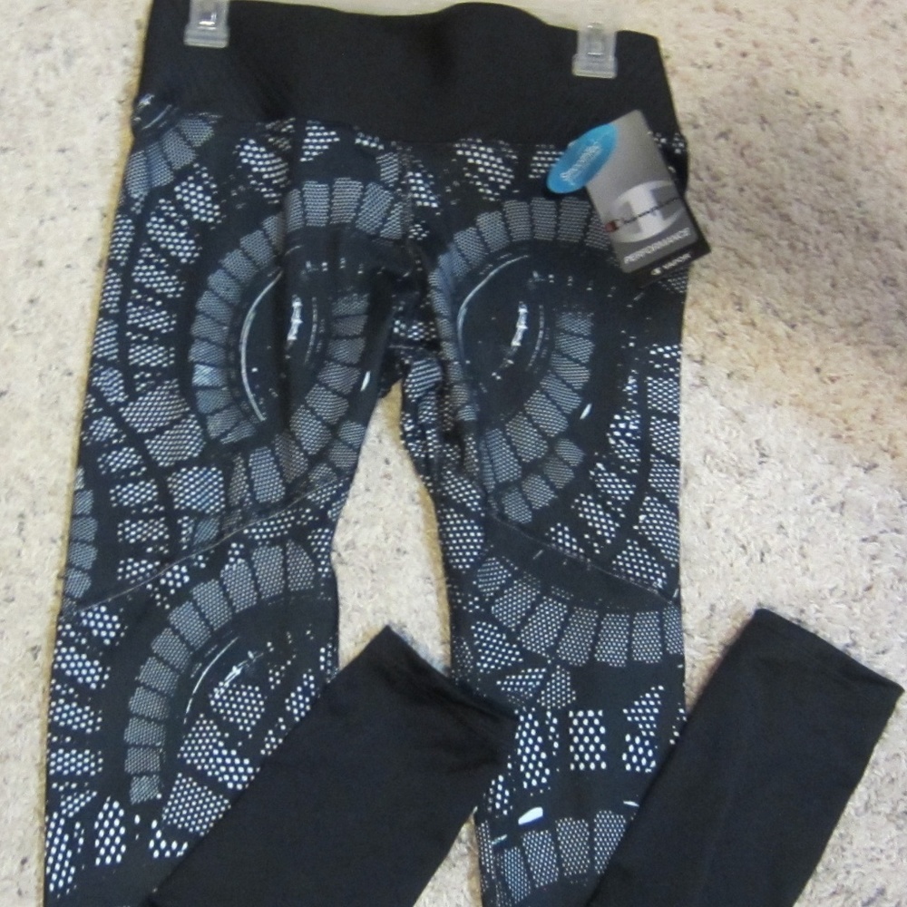 Champion women's athletic pants size Large - Picture 2 of 6